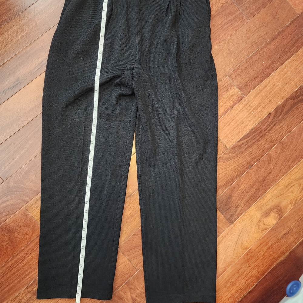 St. John Classic Black Knitwear - Picture 3 of 4